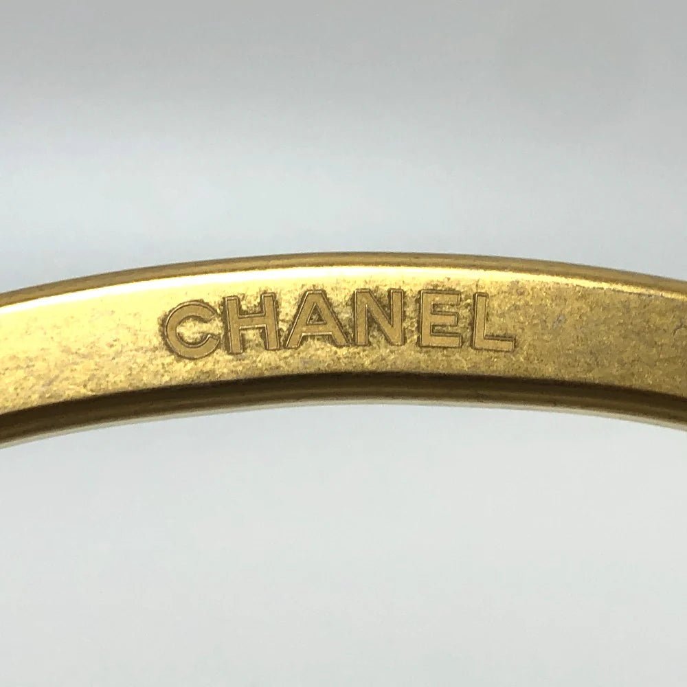 CHANEL – Shoulder Bag – Matrasse – Karl Lagerfeld – 2018 – 100% Authentic Pre - Owned Item No.: 3823 - 23389 - 1 - LLUXE.CA