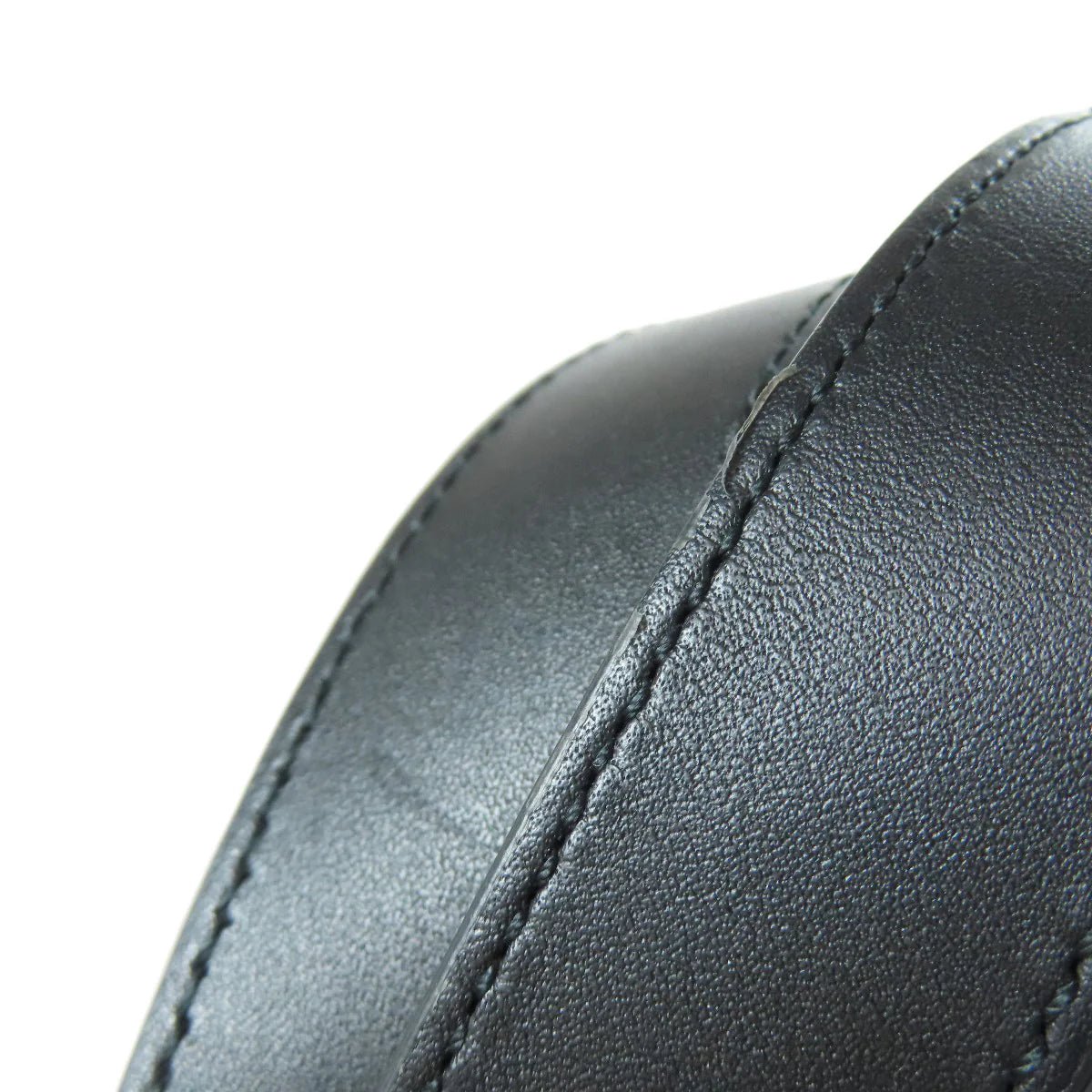 CHRISTIAN DIOR – Lady Dior – Calfskin – Designed by Gianfranco Ferré – Tote Bag – 1995 Icon, Produced 2000s – 100% Authentic Pre - Owned Item No.: 75623005 - LLUXE.CA