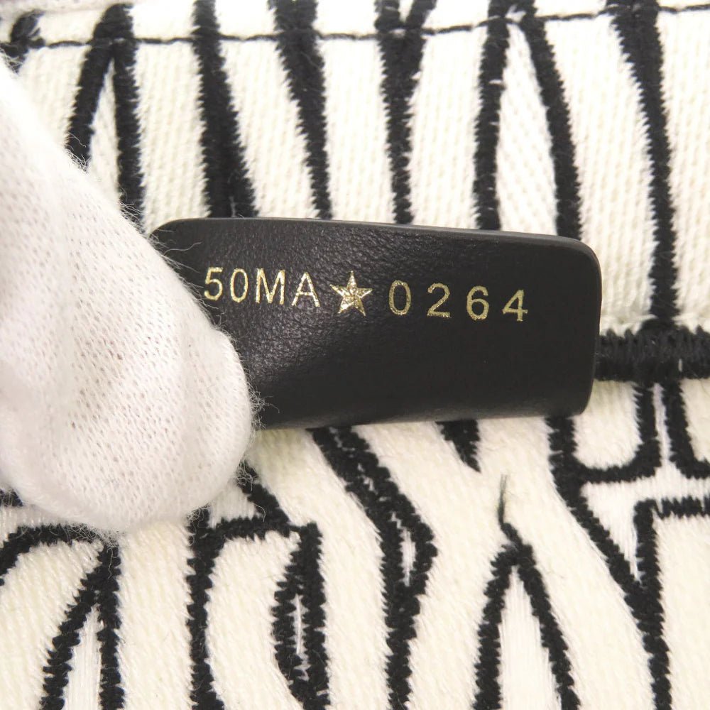 CHRISTIAN DIOR – Medium Book Tote – Embroidered Canvas – Maria Grazia Chiuri – 2021 – 100% Authentic Pre - Owned Item No.: 6L1743ILI6R4 - LLUXE.CA