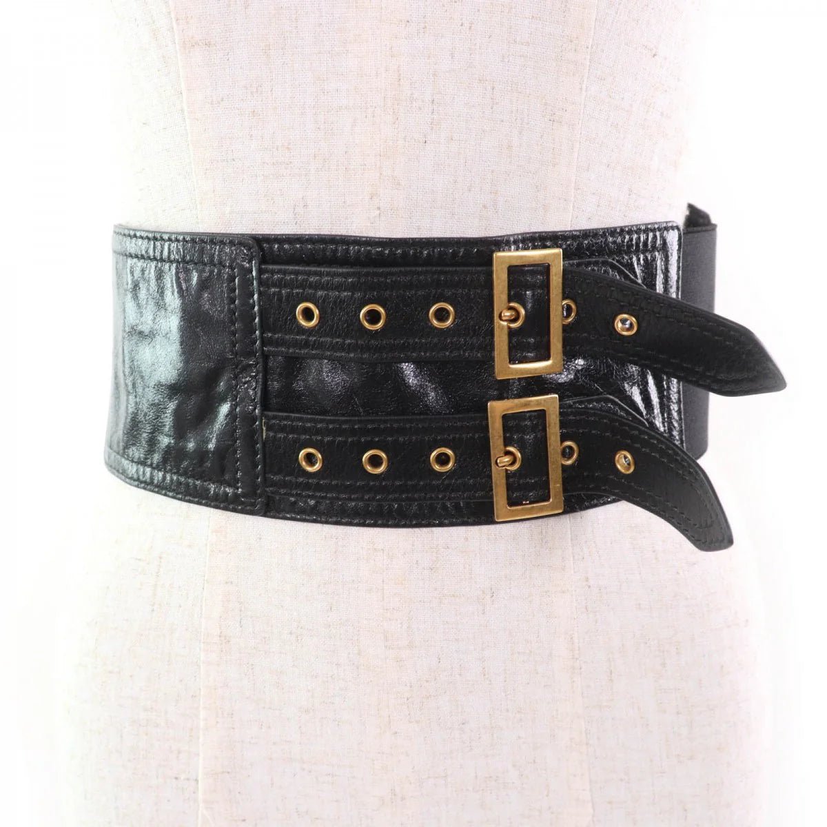 CHRISTIAN DIOR – Waist Bag – B0049CNOH – Leather – Designed by Maria Grazia Chiuri – 2020s – 100% Authentic Pre - Owned Item No.: 00038736 - LLUXE.CA