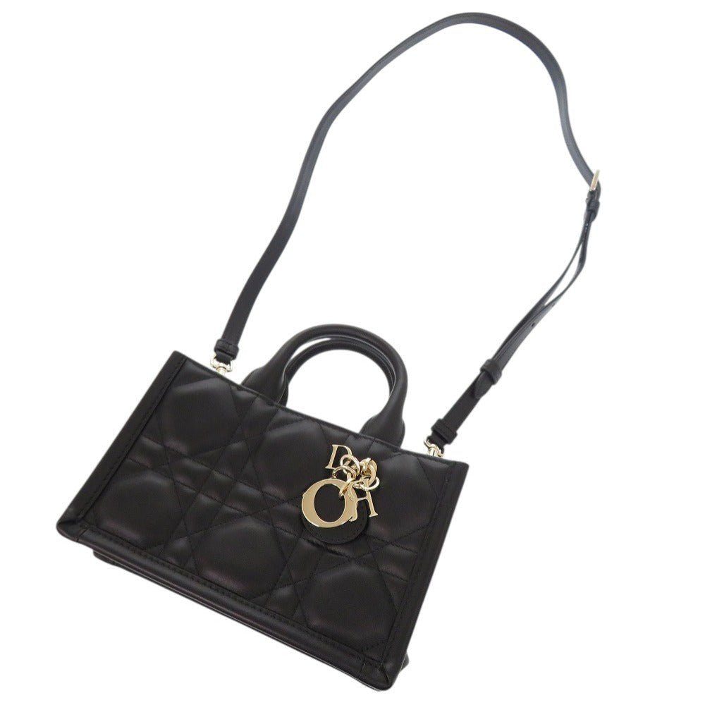 DIOR – Mini Book Tote – Model No. S55730WHP – Maria Grazia Chiuri – 2023 – 100% Authentic Pre - Owned Item No. 7X0916E6m7 - LLUXE.CA