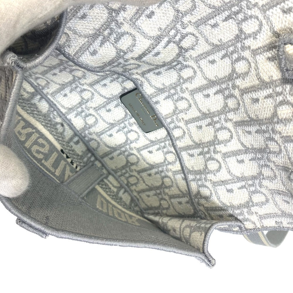DIOR – Waist Bag – Oblique Jacquard Embroidery Saddle Slim Pouch – Kim Jones – 2018 Revival – 100% Authentic Pre - Owned Item No.: 5276 - 21705 - 11 - LLUXE.CA