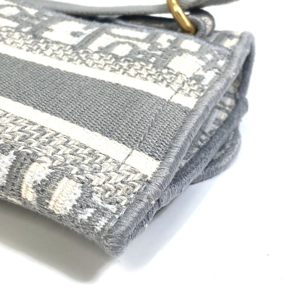 DIOR – Waist Bag – Oblique Jacquard Embroidery Saddle Slim Pouch – Kim Jones – 2018 Revival – 100% Authentic Pre - Owned Item No.: 5276 - 21705 - 11 - LLUXE.CA