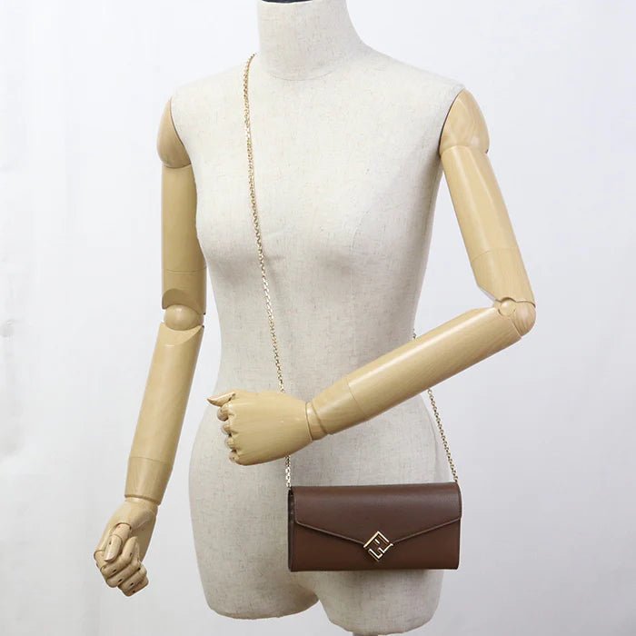 FENDI – FF Diamond Chain Wallet – Model No. 8M0365 ALV4 – Silvia Venturini Fendi – Circa 2021 – 100% Authentic Pre - Owned - LLUXE.CA