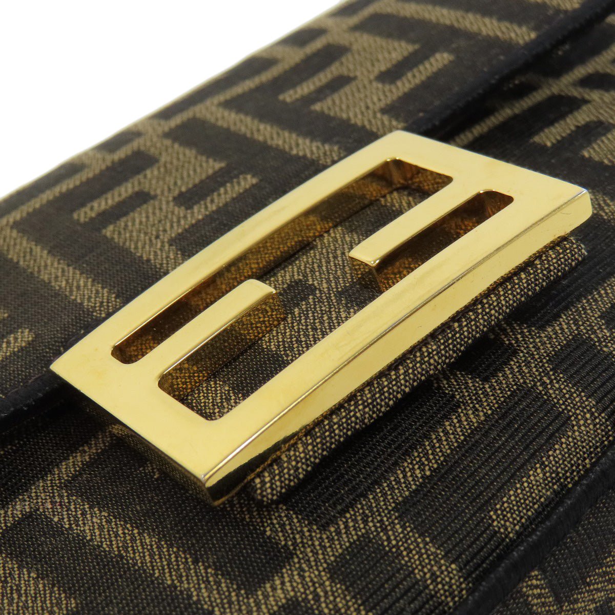 FENDI – Zucca Pattern 2WAY Shoulder Bag – Model No. 65814233 – Silvia Venturini Fendi – Early 2000s – 100% Authentic Pre - Owned - LLUXE.CA