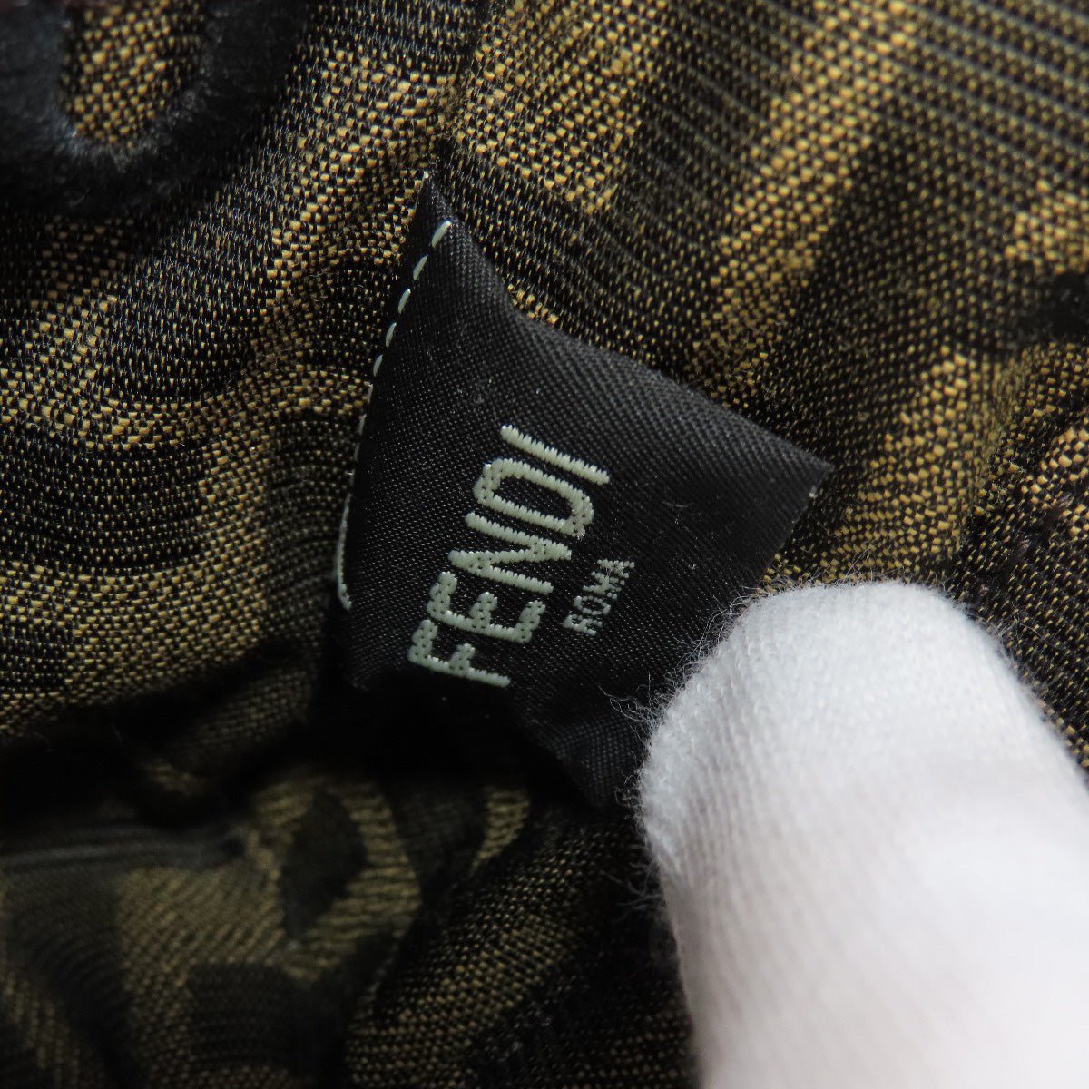 FENDI – Zucca Pattern 2WAY Shoulder Bag – Model No. 65814233 – Silvia Venturini Fendi – Early 2000s – 100% Authentic Pre - Owned - LLUXE.CA