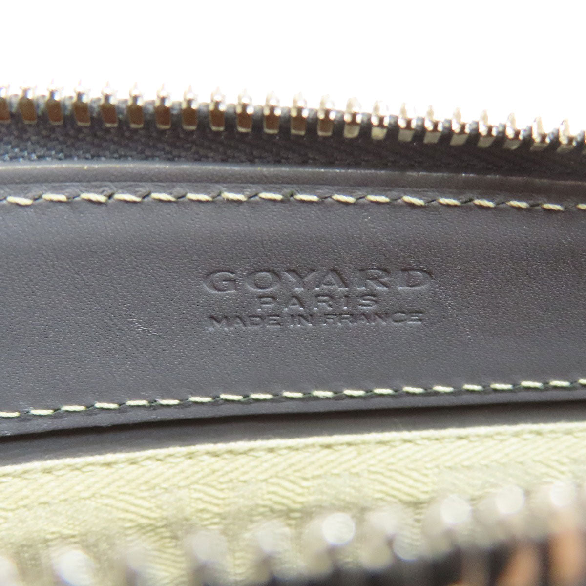 Goyard 66215011 Saint Louis Herringbone Goyardine Canvas – Pre - Owned, 100% Authentic (Genuine), Circa 2015, Vintage, Designed by Pierre - François Martin - LLUXE.CA