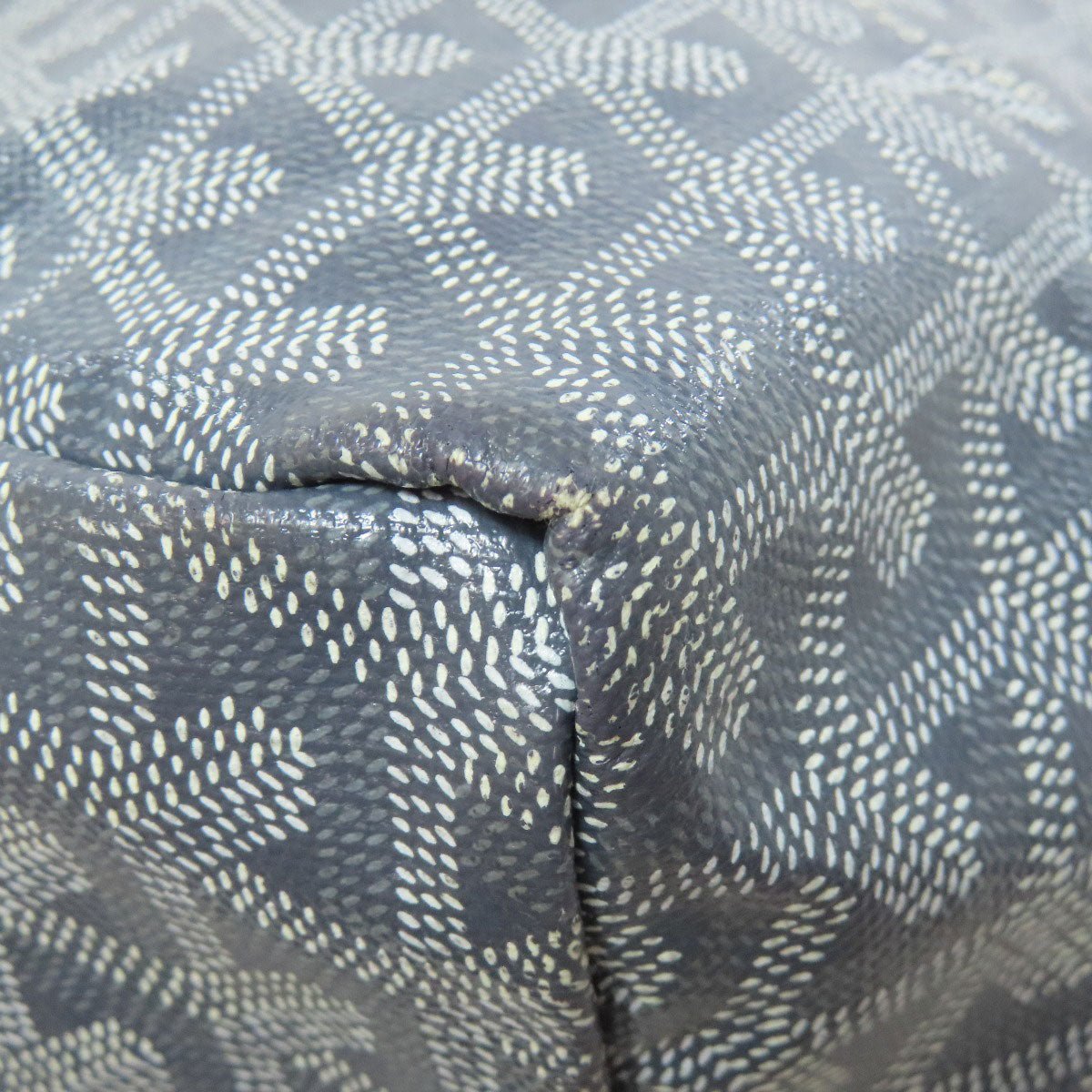 GOYARD 75614070 Saint Louis GM 75614070 in Goyardine Canvas – Pre - Owned, 100% Authentic (Genuine) - LLUXE.CA