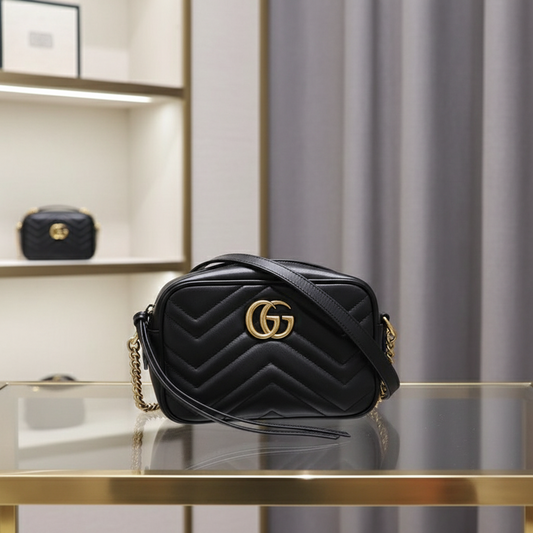 GUCCI – GG Marmont Mini Camera / Diagonal Shoulder Bag – Black Chevron Matelassé Leather – Italy – 100% Authentic ✨Previously Owned Excellent Condition ~21% Off MSRP