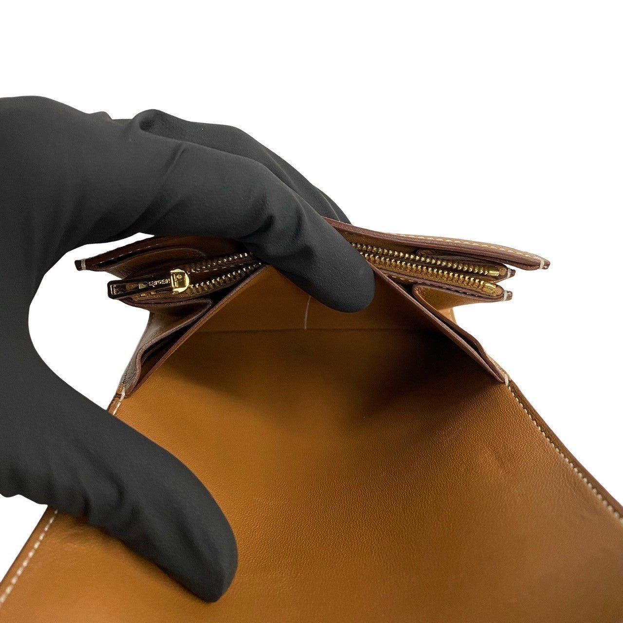 HERMÈS 500A2181378 Constance Compact Wallet in Brown Epsom Leather with Metal H Logo – Pre - Owned, 100% Authentic (Genuine) - LLUXE.CA