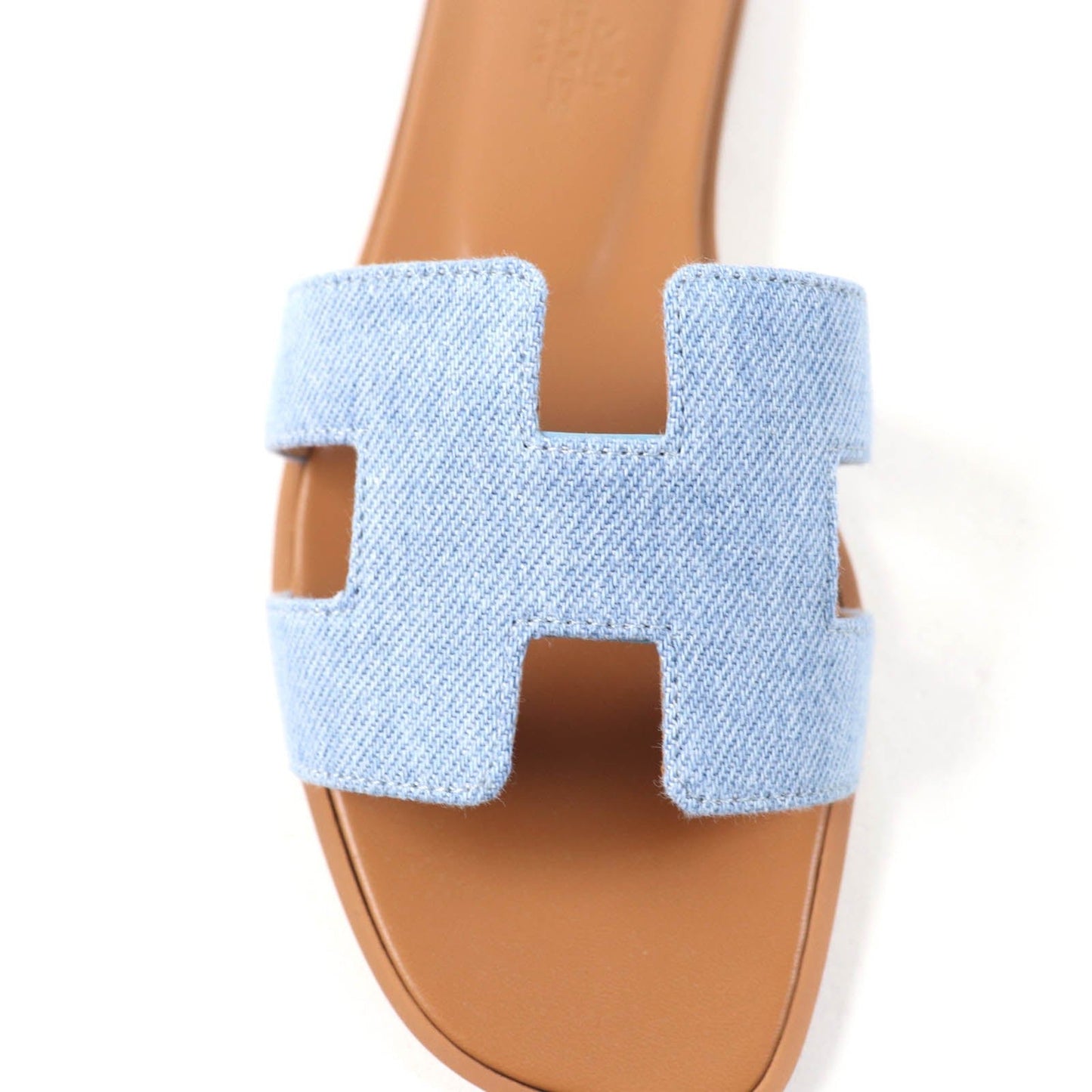 HERMÈS Oran Sandals 00024955 Blue Denim Fabric & Leather Size 35 (US 5) – Designed by Pierre Hardy (1997), Pre - Owned, Full Set, 100% Authentic (Genuine) - LLUXE.CA