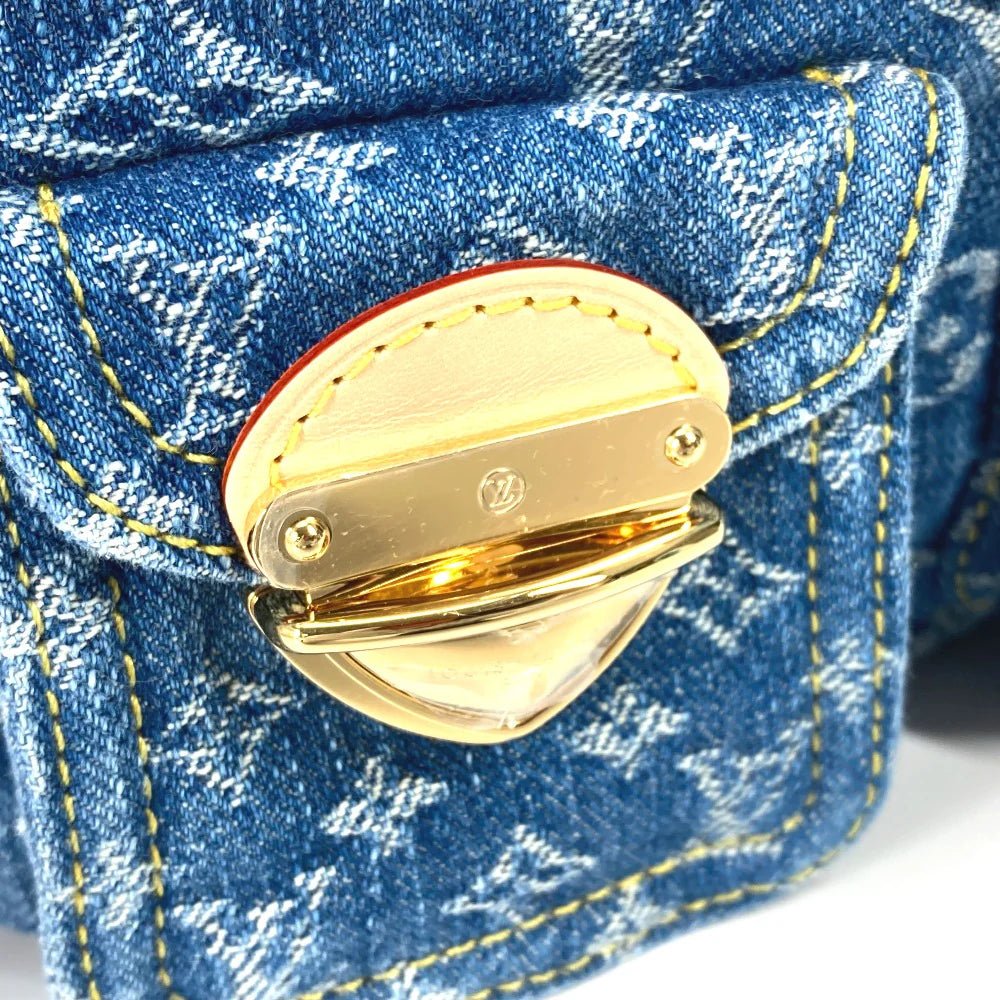 LOUIS VUITTON – Limited Edition NEW - UNUSED Venice Backpack – Model No. M46658 – Nicolas Ghesquière – 2024 – 100% Authentic Item No. 156704 - 22931 - 2 - LLUXE.CA