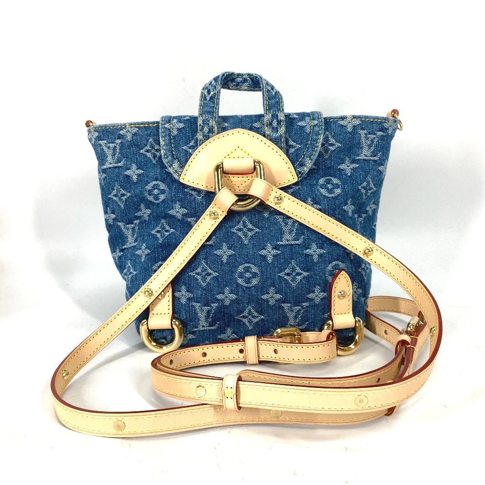 LOUIS VUITTON – Limited Edition NEW - UNUSED Venice Backpack – Model No. M46658 – Nicolas Ghesquière – 2024 – 100% Authentic Item No. 156704 - 22931 - 2 - LLUXE.CA