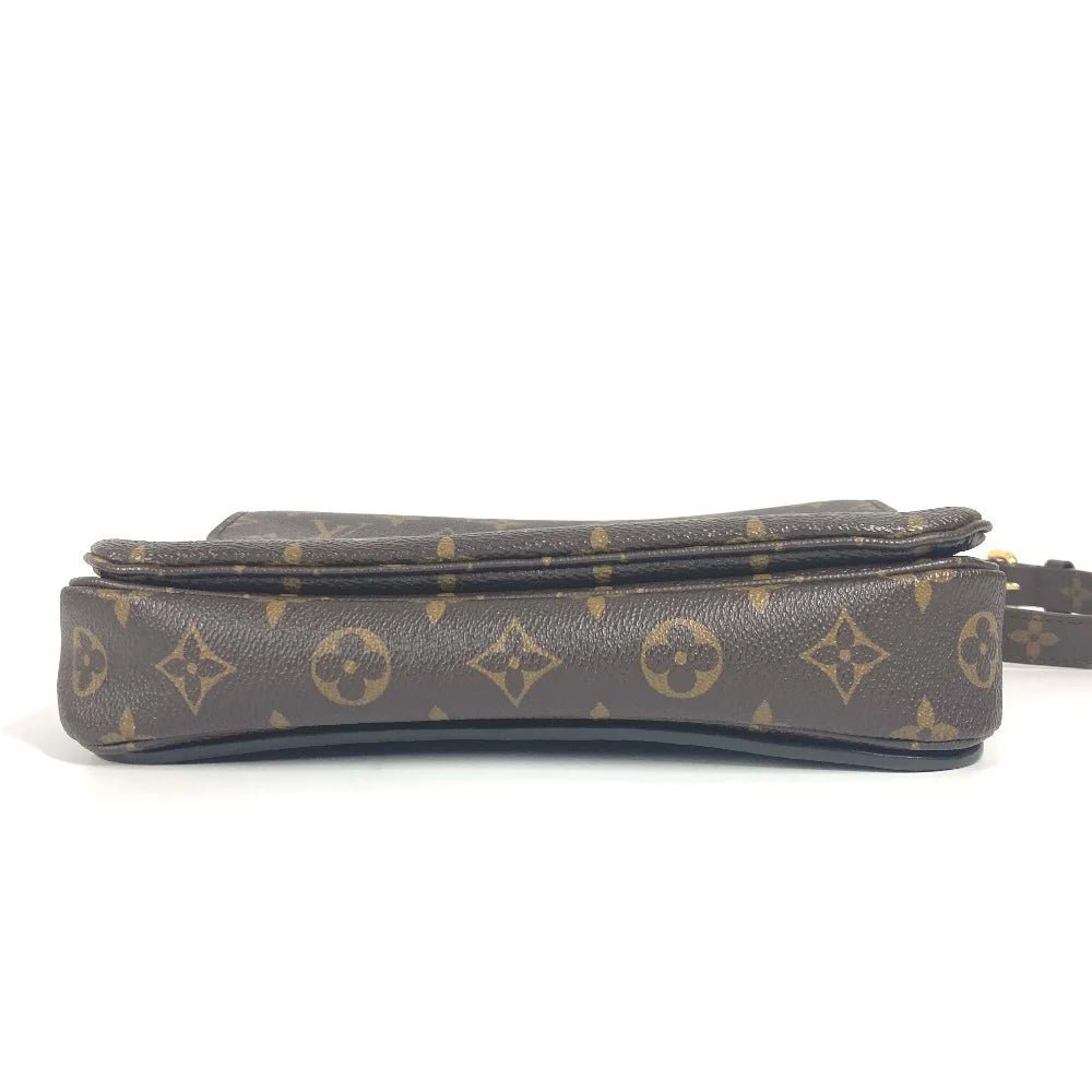 LOUIS VUITTON – Pochette Métis MM Handbag – M40780 – Designed by Nicolas Ghesquière – 2017 – 100% Authentic Pre - Owned Item No.: MO - 250727 - 7 - LLUXE.CA