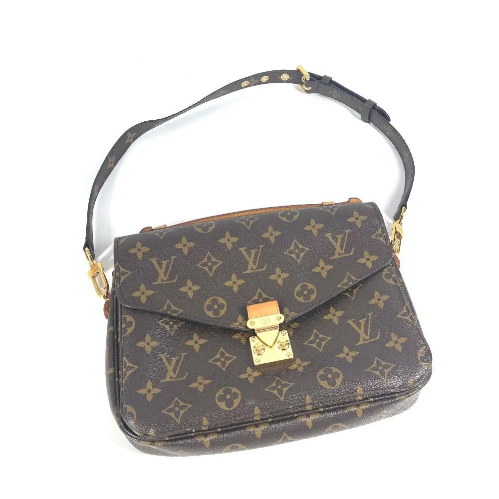 LOUIS VUITTON – Pochette Métis MM Handbag – M40780 – Designed by Nicolas Ghesquière – 2017 – 100% Authentic Pre - Owned Item No.: MO - 250727 - 7 - LLUXE.CA