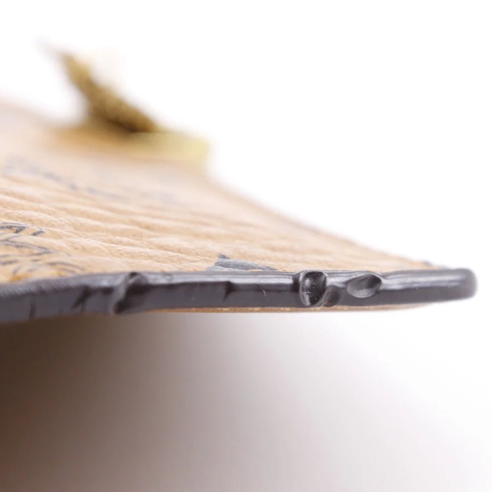 MCM – Shoulder Bag / 2 - Way Clutch – Model No. MYZ 28AME05 CO001 – Vicetos Tracy Medium – PVC & Leather – Michael Cromer – 2018 – 100% Authentic Pre - Owned Item No.: G221624002 - LLUXE.CA