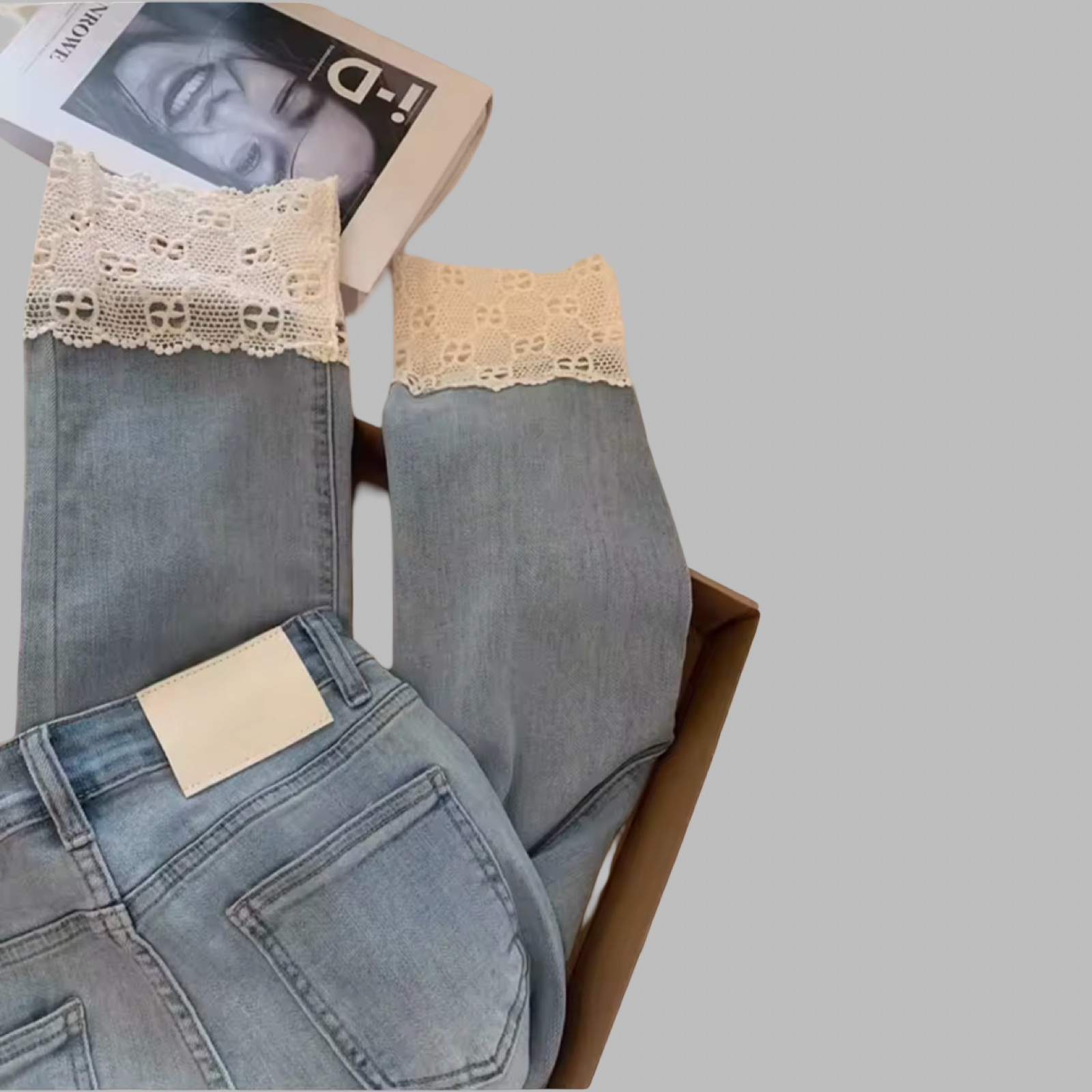 High Waist Light Wash Ankle-Length Lace Hemmed Cropped Straight Denim Jeans