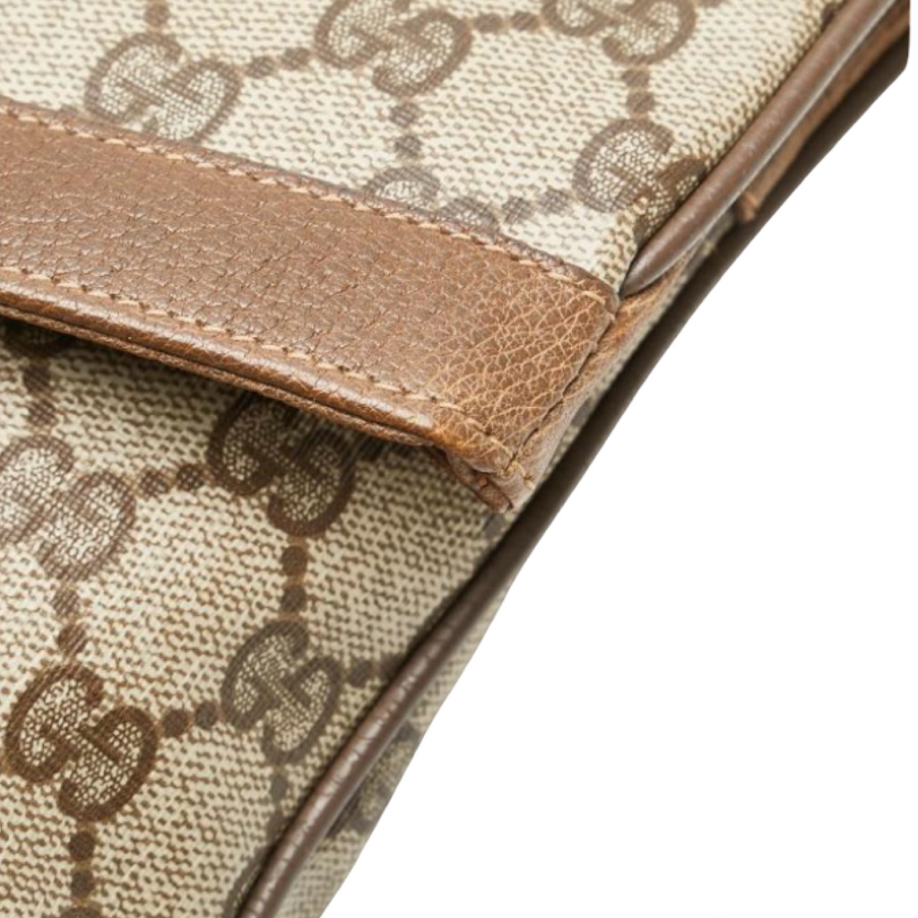 Old Gucci GG Supreme clutch Authentic Previously Owned
