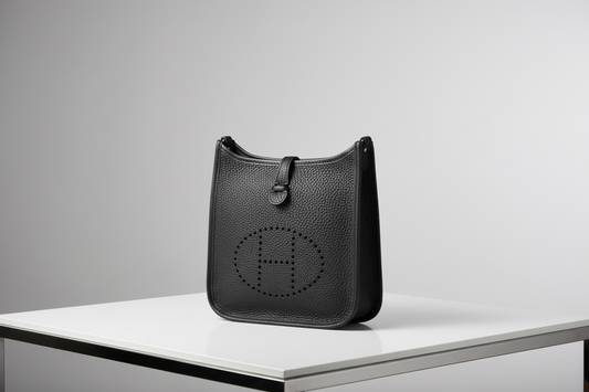 Hermès Evelyne TPM Taurillon Clemence Black Leather Gold Hardware Pre-Owned – Like New | L’LUXE Authentic’s