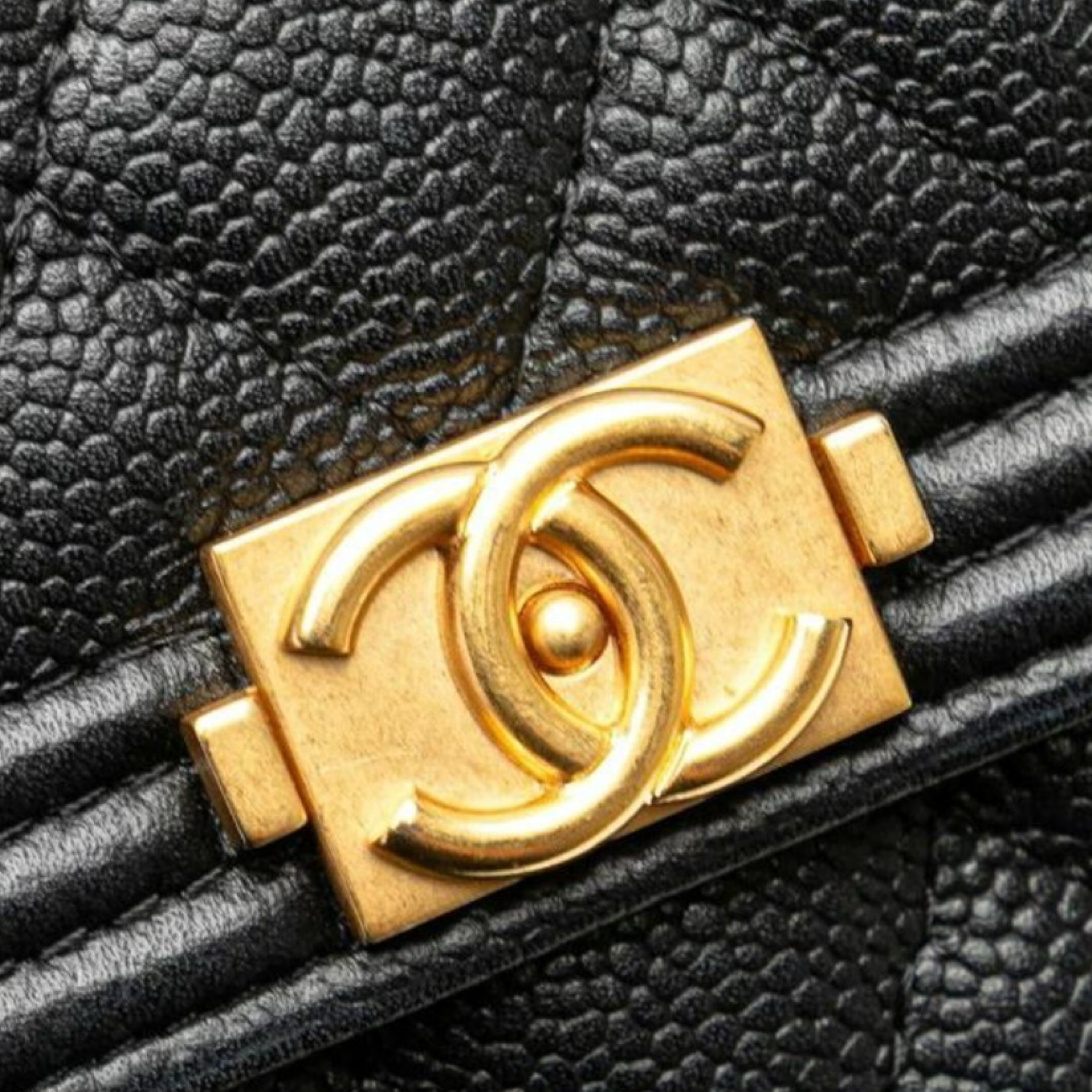 Chanel Boy Coco Mark Chain Wallet Caviar Leather Previously Owned Authentic