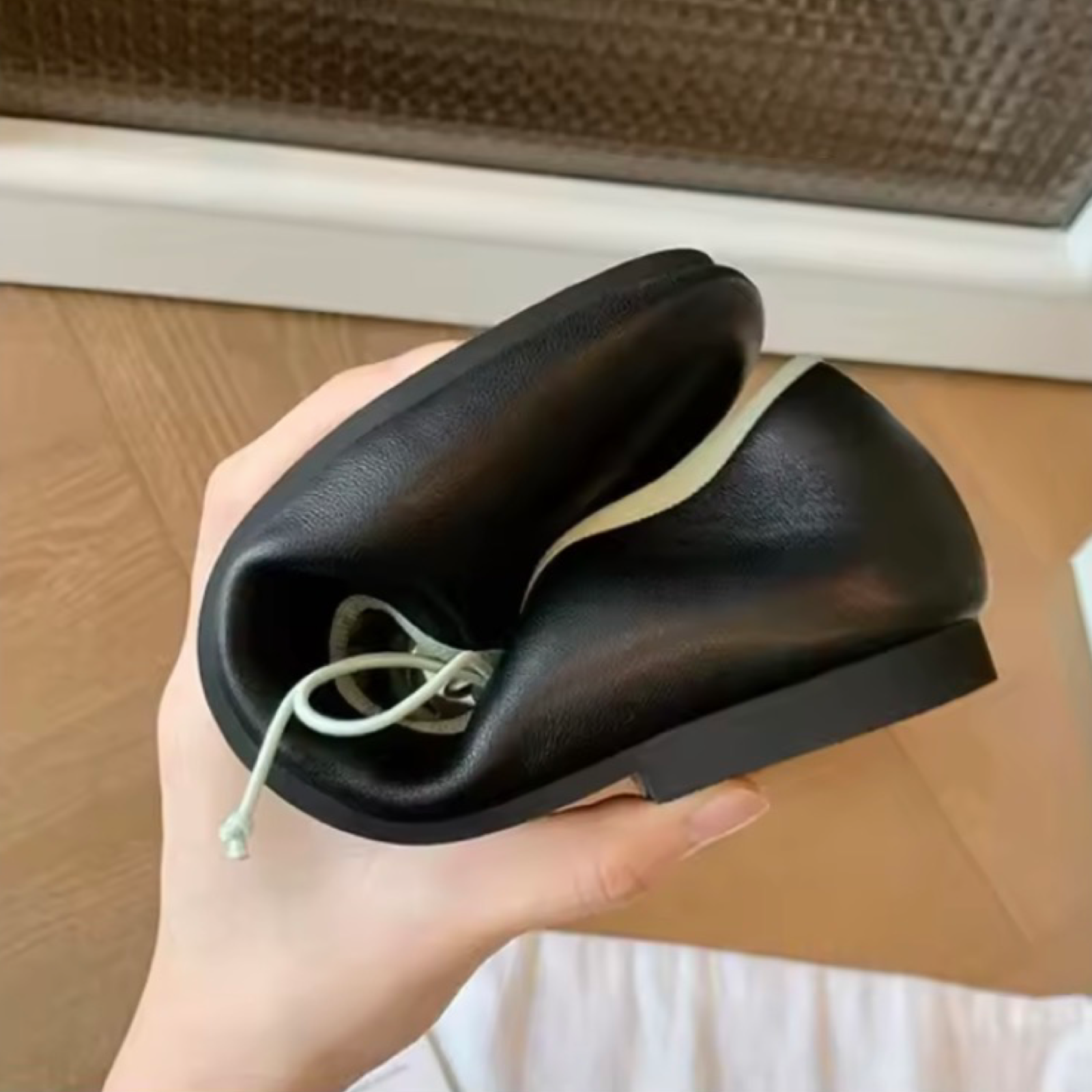 French-Inspired Genuine Leather Ballet Flats – Soft Round Toe Slip-On Shoes
