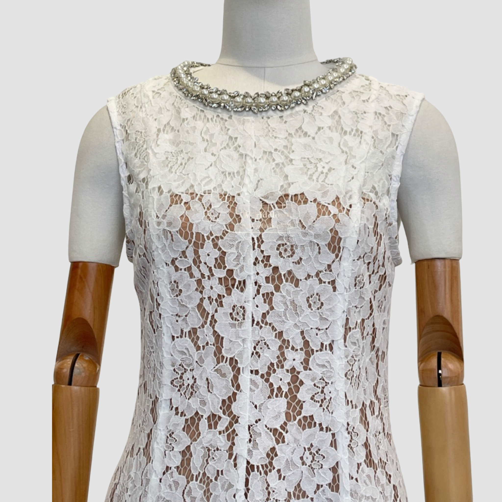 Lace Patchwork Pearl Midi Dress