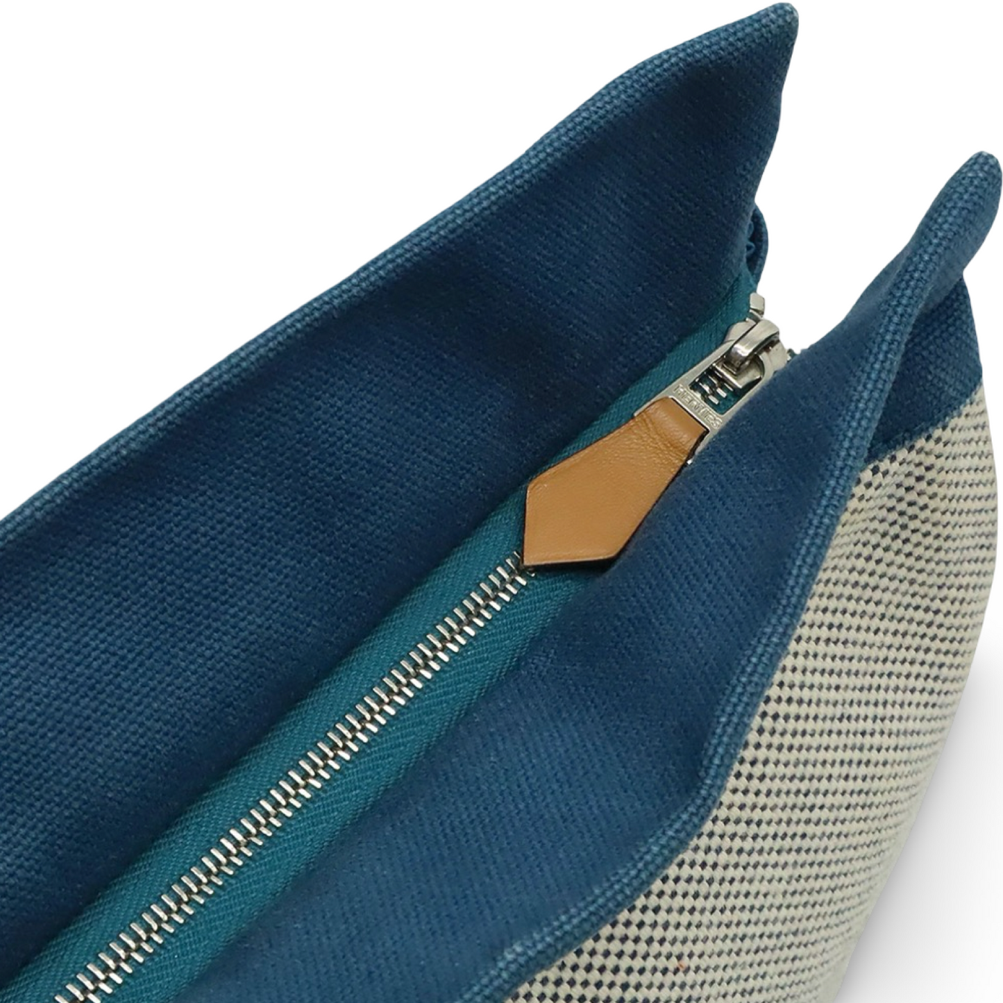 Hermès Jimetoux GM Canvas Travel Pouch Blue Ivory – Previously Owned Good Condition | L’LUXE Authentic’s
