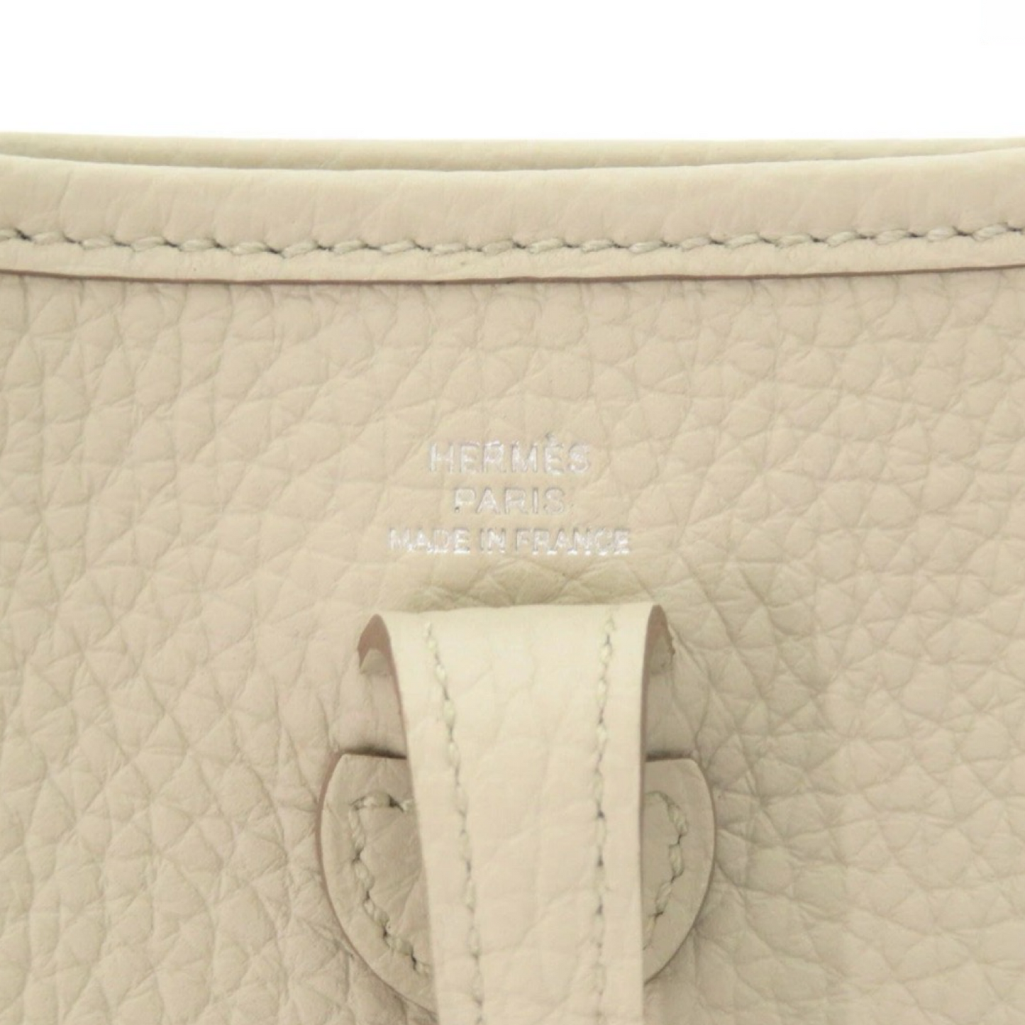 Hermès Evelyne TPM Taurillon Clemence Beton Silver Hardware 2025 – Pe-Owned- Like New Condition | L’LUXE Authentic’s