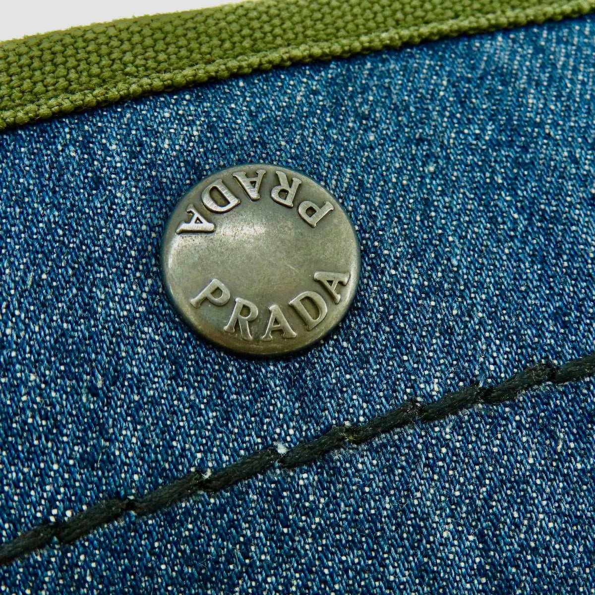 PRADA – Denim Bucket – Miuccia Prada – 2019 – 100% Authentic Pre - Owned (Item No.55820006 Model number 1BG244) look - LLUXE.CA