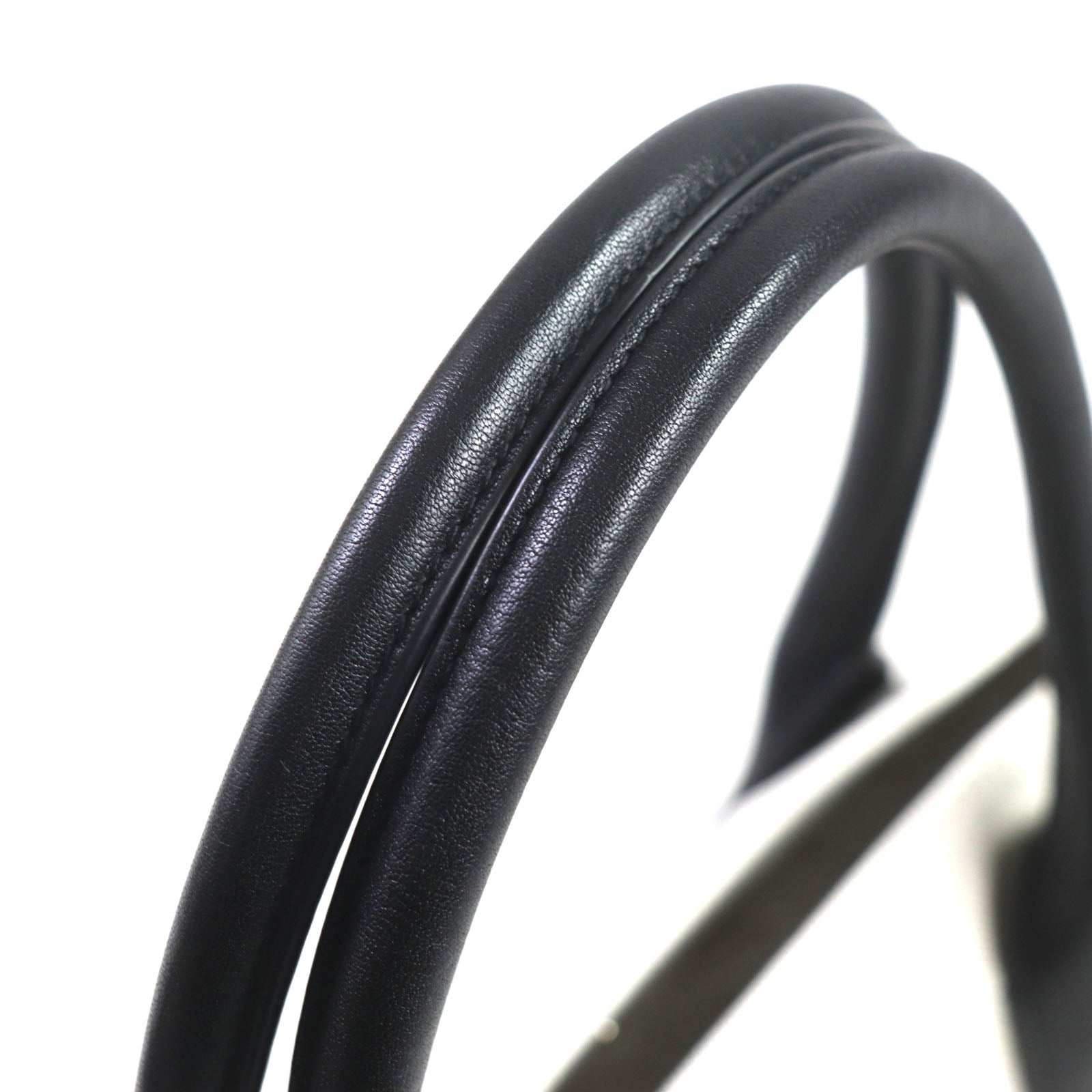 SAINT LAURENT – Rive Gauche Tote Bag – Model No. 509415 – Anthony Vaccarello – Circa 2020s – 100% Authentic Pre - Owned Item No. 00024798 - LLUXE.CA