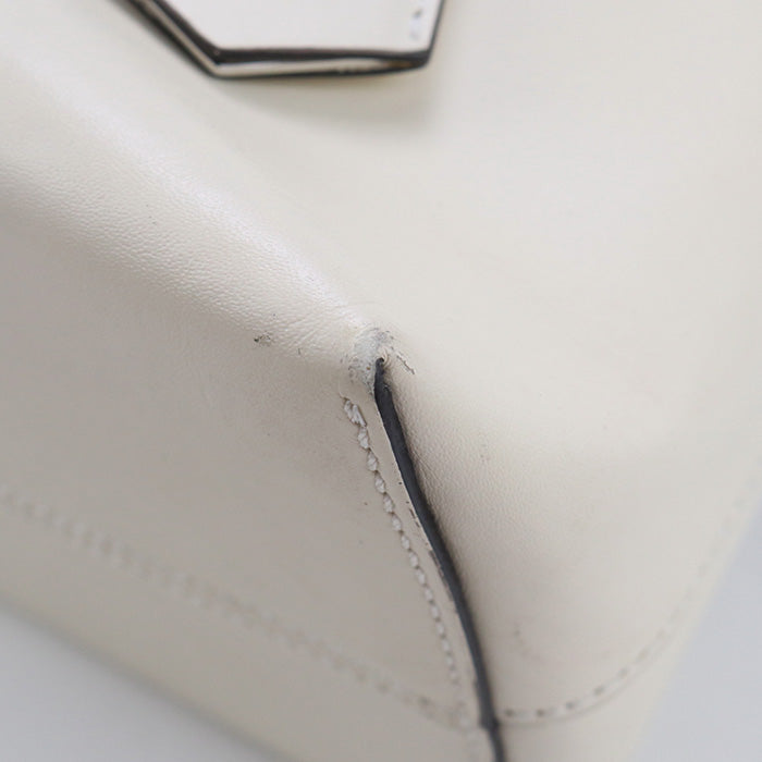 FENDI – By the Way Medium Boston Bag